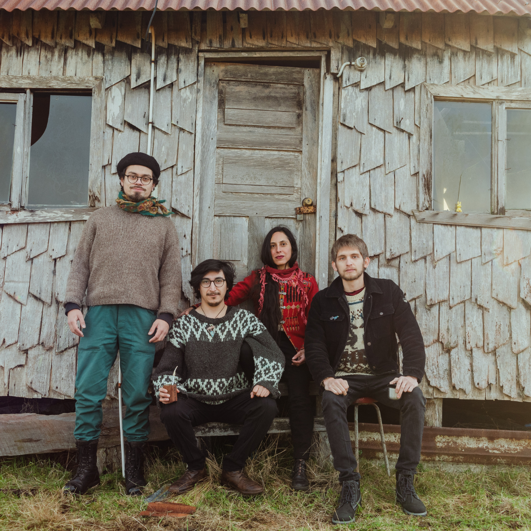 Pájaros Kiltros banda de rock folk progresivo de Chiloé